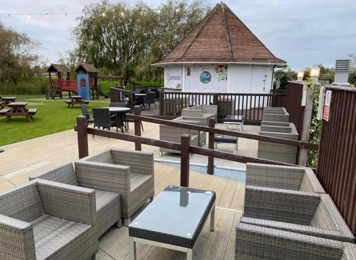 Private Rented Caravan Situated At Southview Holiday Park Winthorpe  Exterior foto